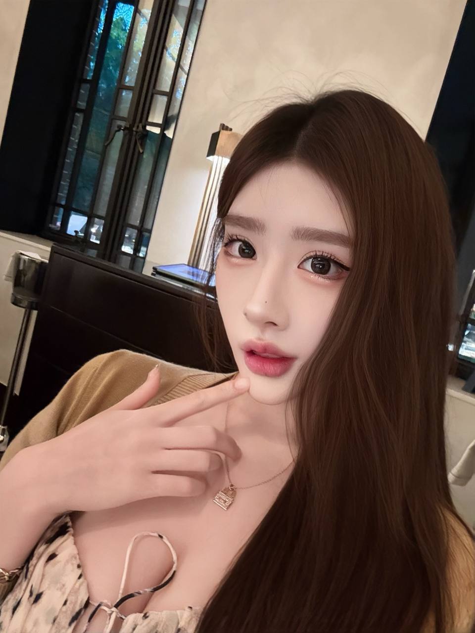 刘飞儿 Faye - 爆乳萌妹子